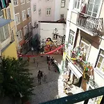 Downtown Comfy Apartment Lisbon